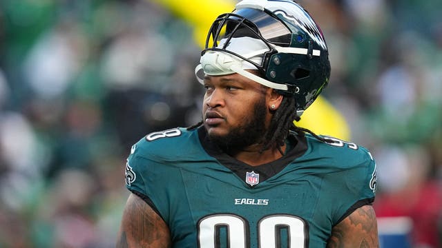 Eagles sign DT Jalen Carter to historic contract extension