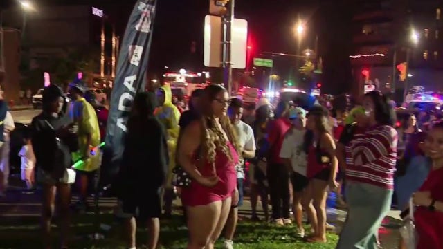 One Philly Concert on Parkway resumes after severe weather-related delay