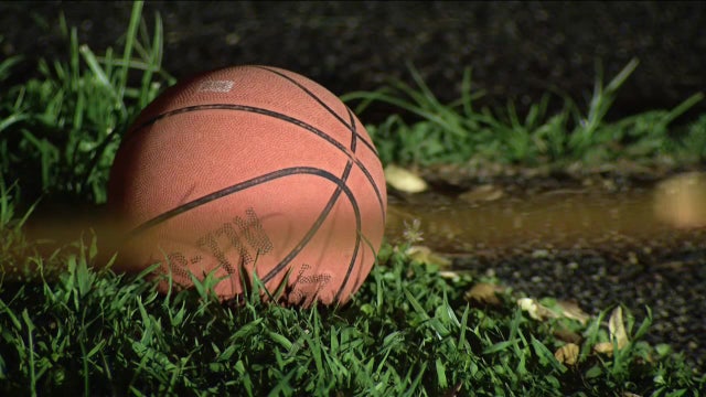4 hurt after shooting erupts at Southwest Philadelphia playground