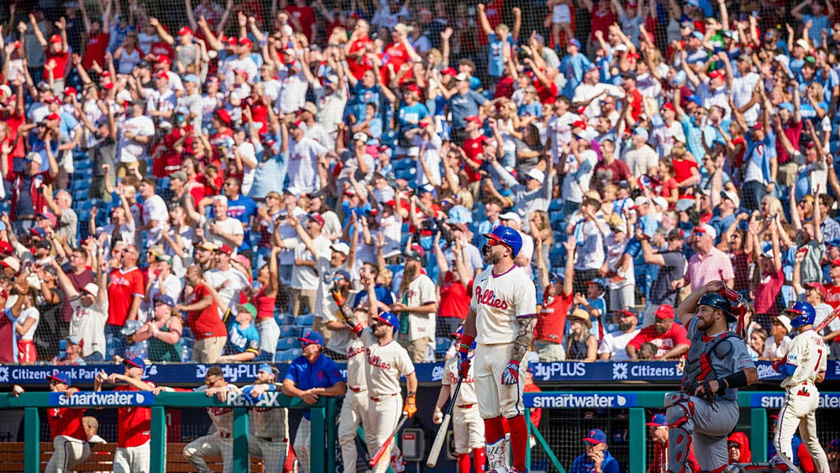 Phillies sweep 3 straight series for fist time in 16 years with 9th inning comeback Sunday