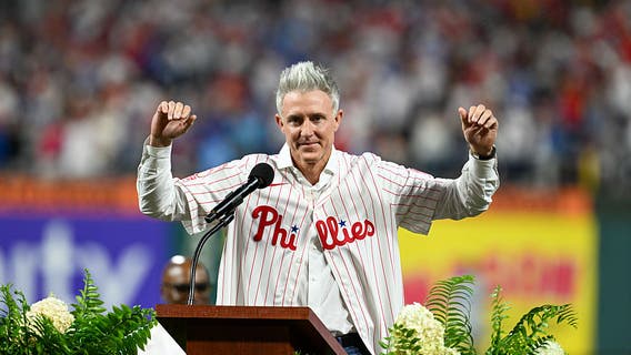 Chase Utley inducted to Philadelphia Phillies' Wall of Fame