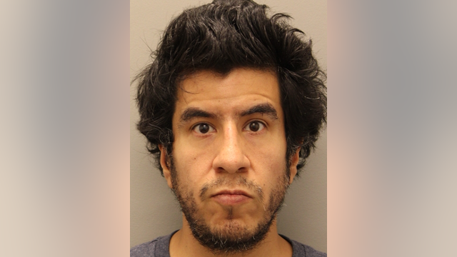 Employees restrain suspect after stabbing at Wawa in Delaware: state police