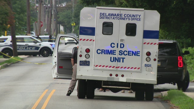 Officer fatally shoots knife-wielding man during encounter in Delaware County
