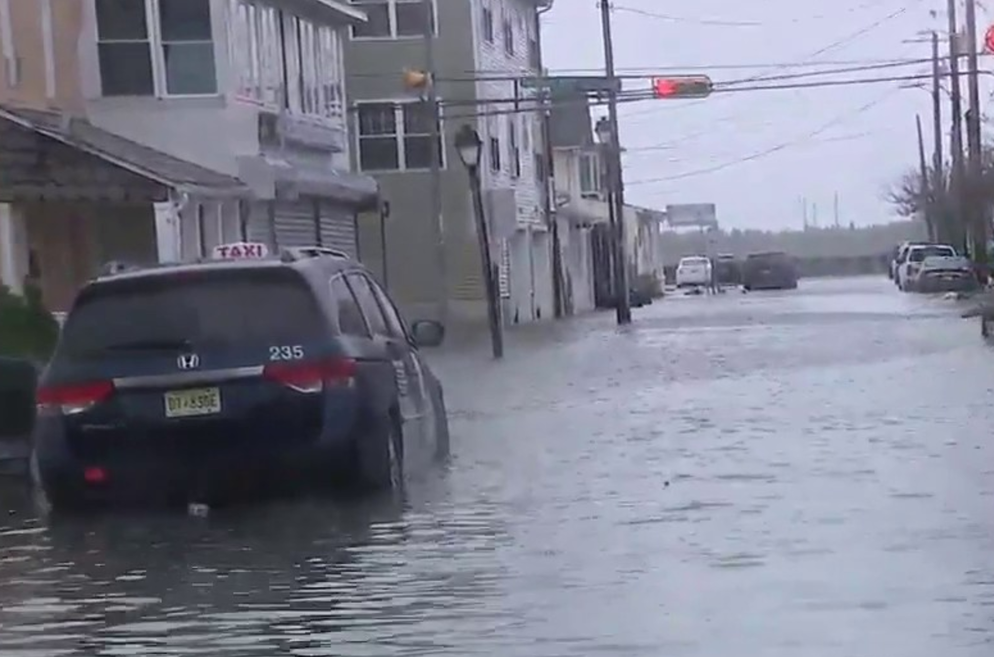 Nor'easter makes direct hit on Jersey Shore, bringing 70 mph gusts and flooded streets