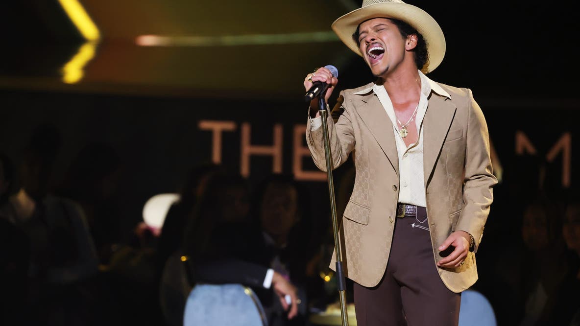 Bruno Mars, Raye concert in Philly paused due to severe weather