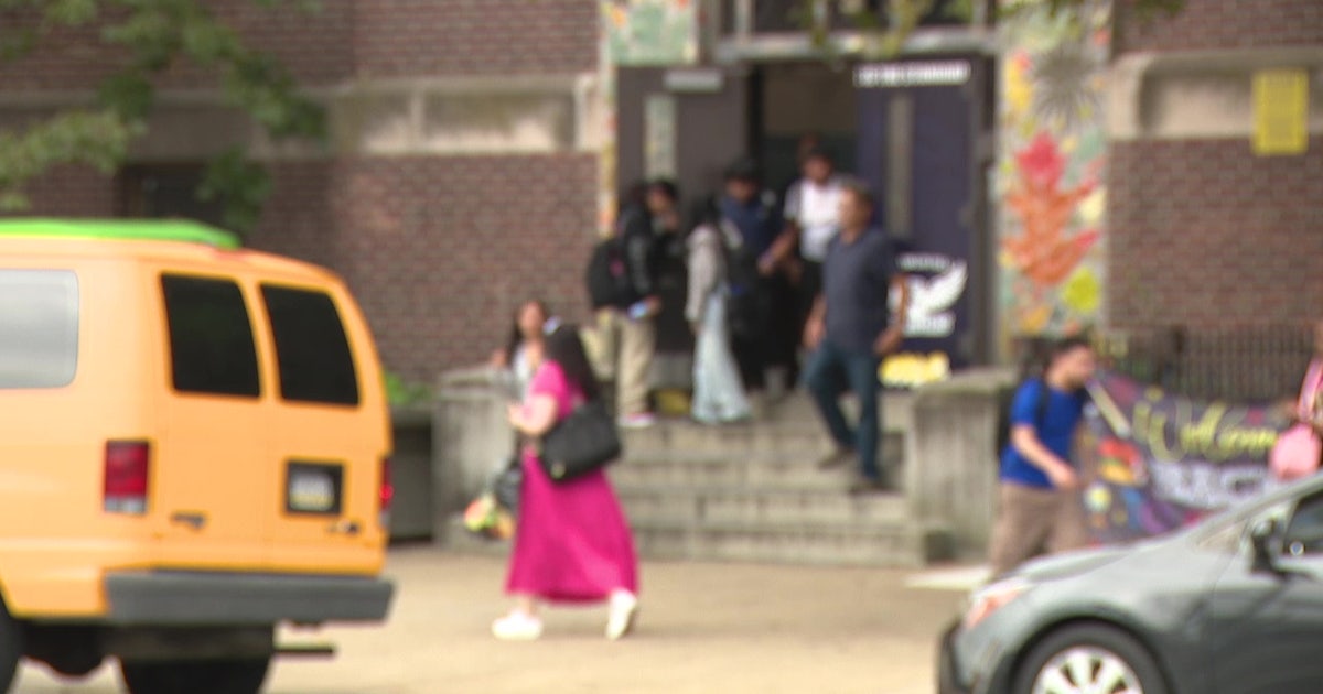 52 Philadelphia schools send students home early due to heat, no air conditioning