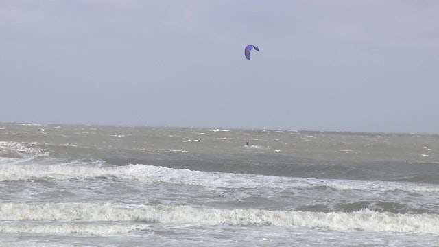 Coastal storm triggers flood advisory, strong winds along Jersey, Delaware shores