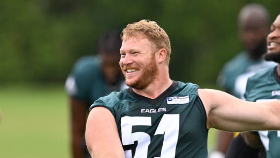 Eagles trade Cam Jurgens to Ravens for draft picks