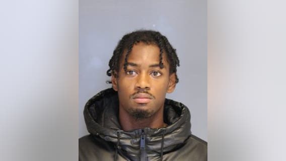 Second suspect sought after Wilmington auto shop burglary: police