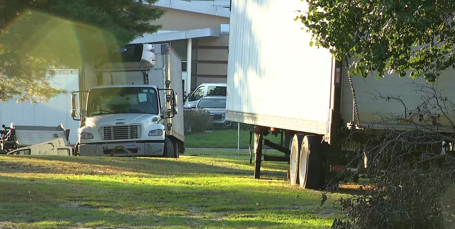 3,000 pounds of frozen snow crab stolen from tractor trailer in Philadelphia