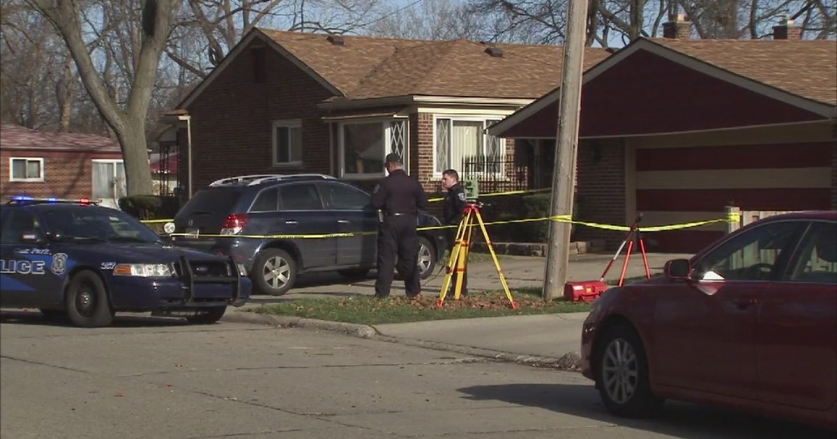 1-year-old dies after mother reversed car, accidentally running her ...