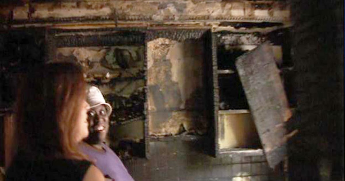 Detroit mom escapes burning home with children | FOX 2 Detroit