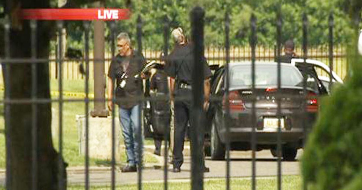 Detroit police shoot drug dealing suspect | FOX 2 Detroit