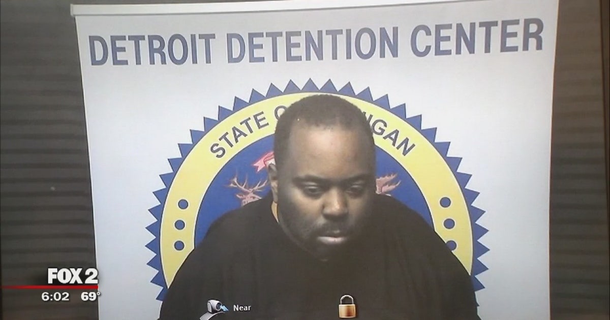 Detroit police officer charged with stealing amidst tough week for ...