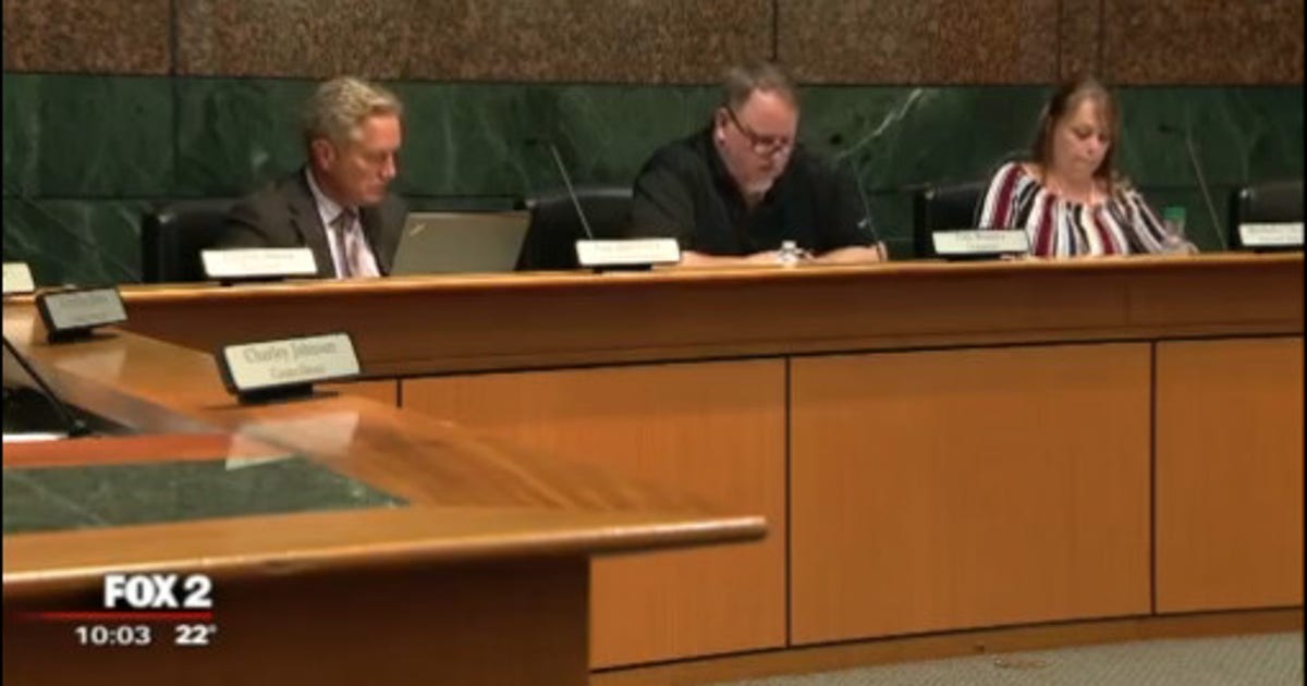 Doug Geiss Questions swirl at Taylor council meeting after FBI raid of City Hall ...