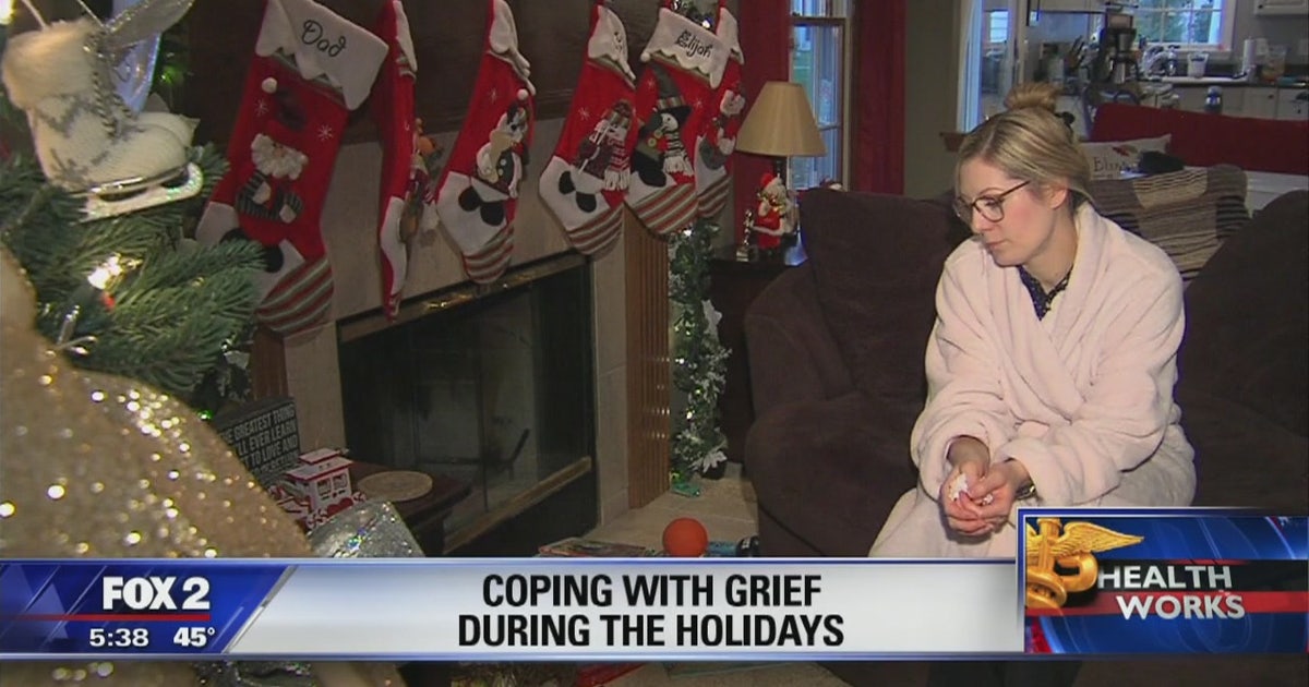 Coping with grief during the holidays | FOX 2 Detroit