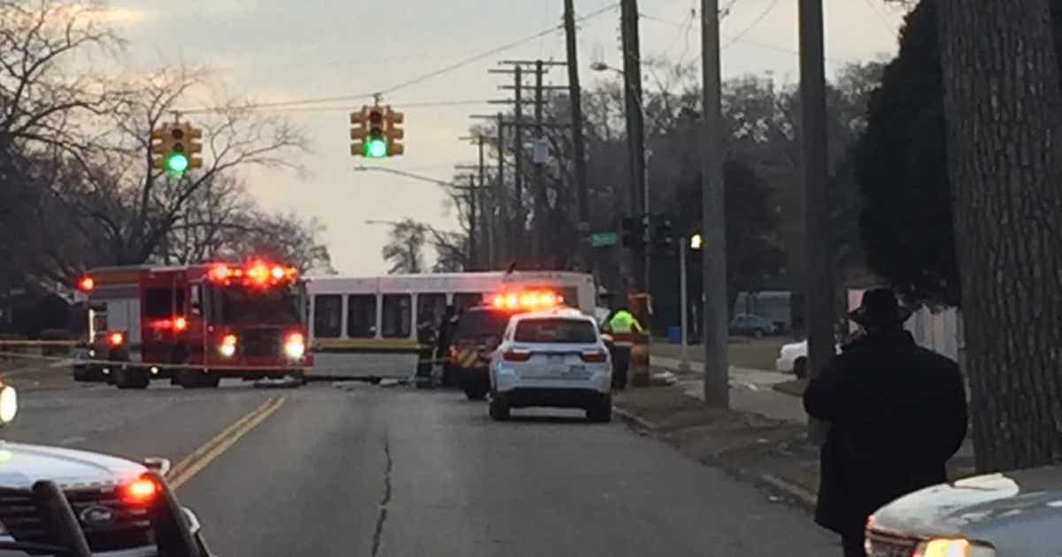 Two people dead after accident involving DDOT bus | FOX 2 Detroit
