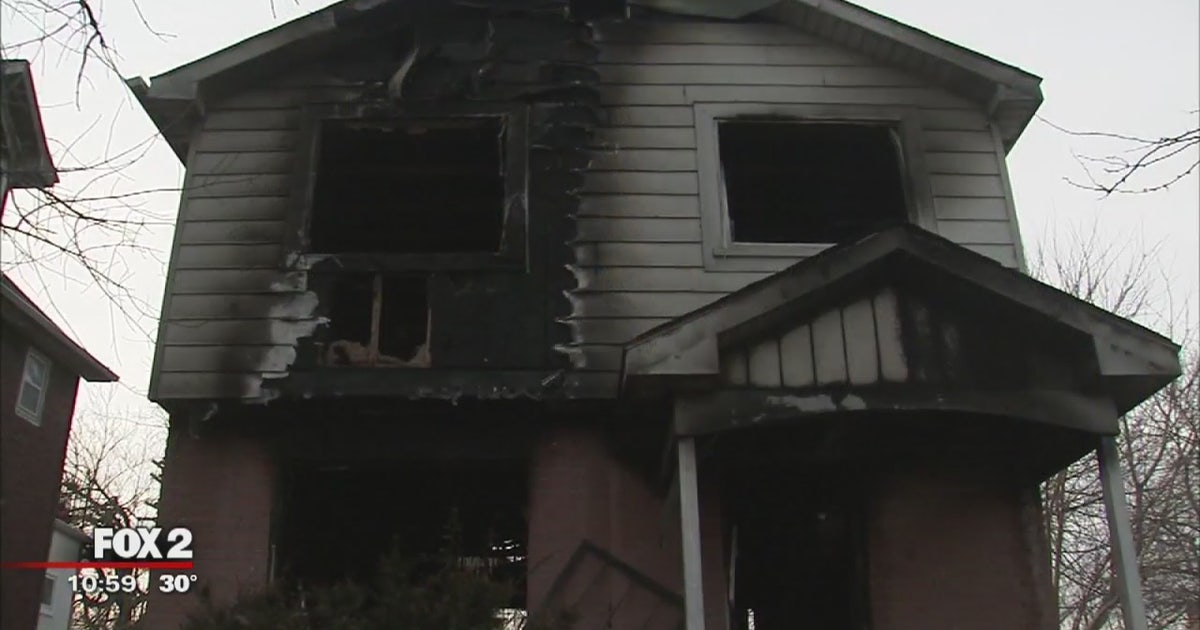 Man found fatally shot inside house set ablaze in Highland Park | FOX 2 ...