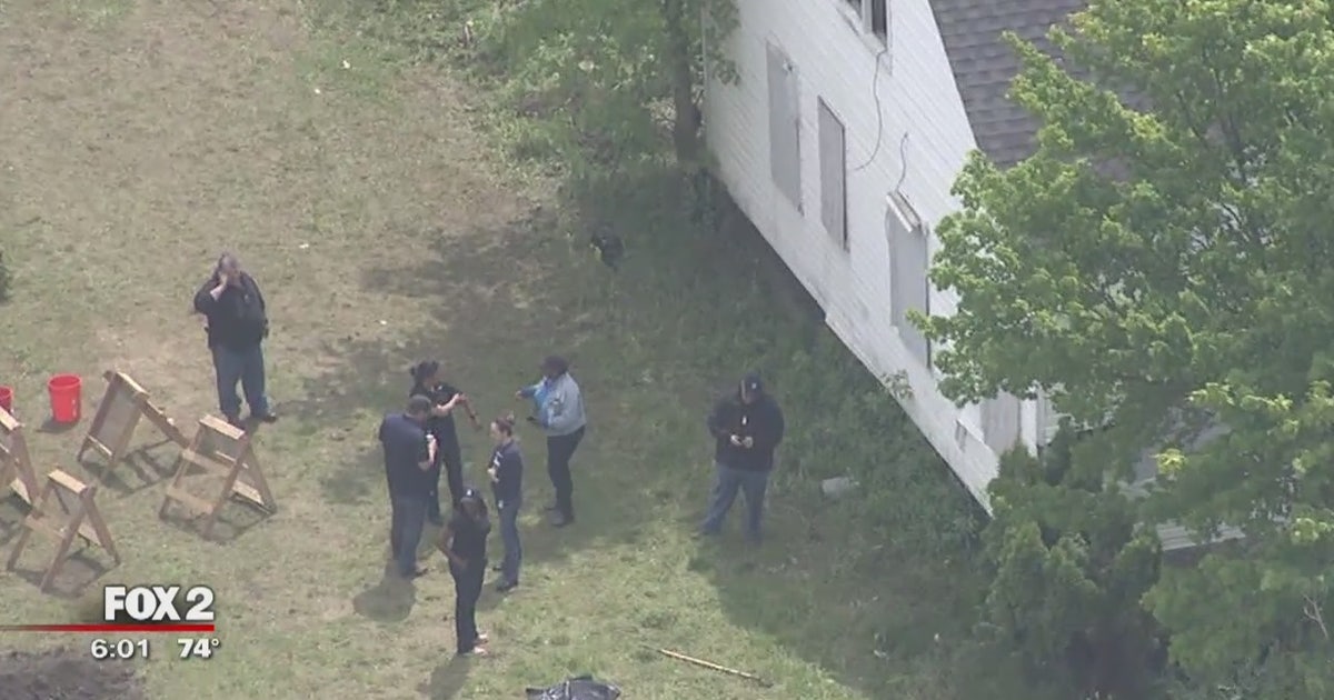 Police search for evidence in cold case murder on Detroit's east side ...