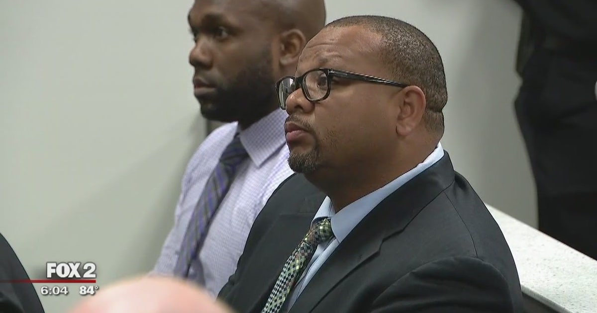 Hearing begins for Detroit police sgts accused of assault in Greektown ...