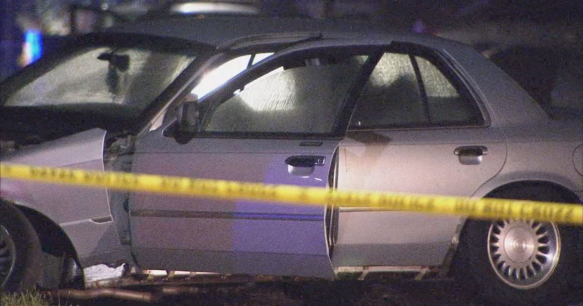 2 Detroit officers suspended after chase ends in motorist's death | FOX ...