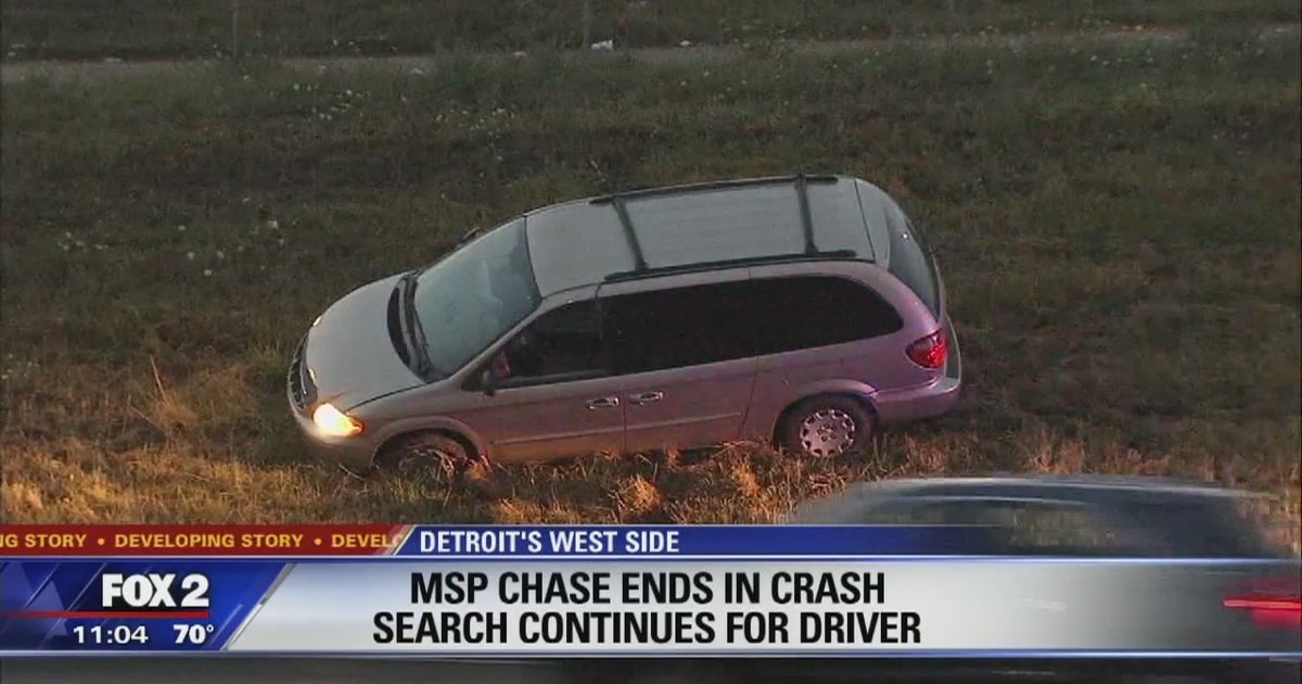 Suspect still on the run after police chase ends in crash near I-96 ...