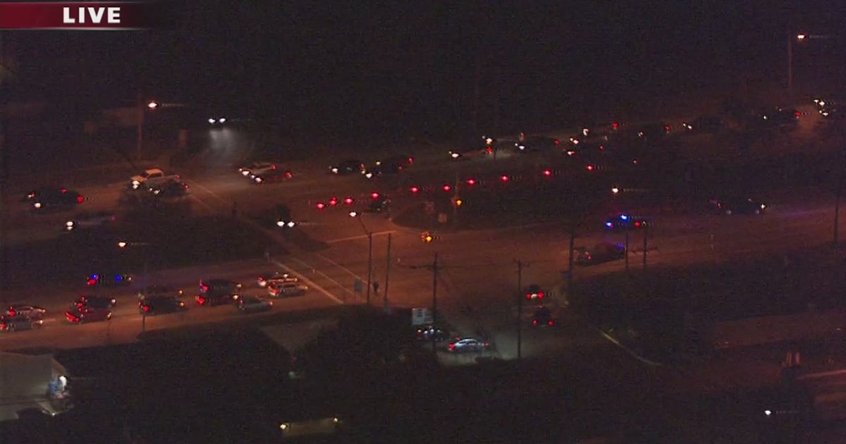 Pedestrian killed in Redford Twp. accident | FOX 2 Detroit