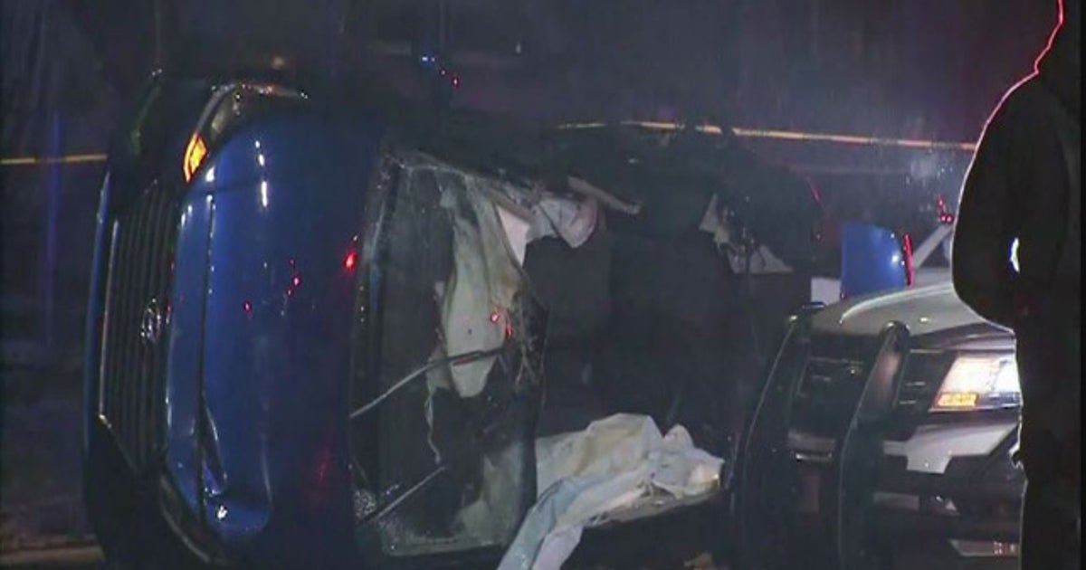 1 dead, 3 injured in rollover crash on Detroit's west side | FOX 2 Detroit