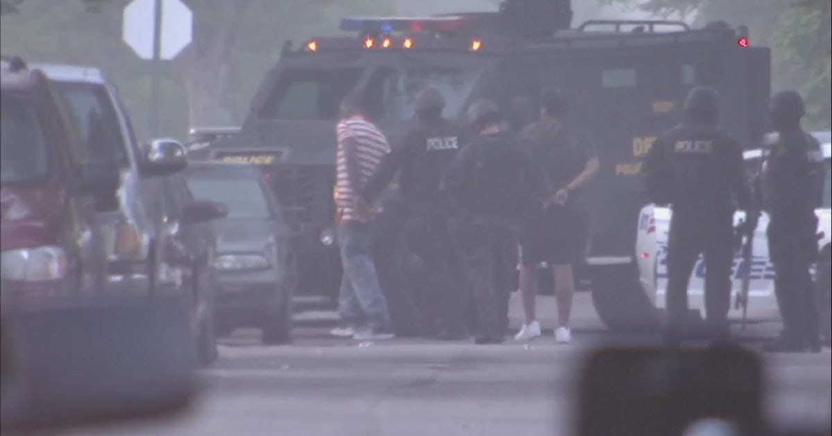 Robbery crew arrested after standoff with Detroit police | FOX 2 Detroit