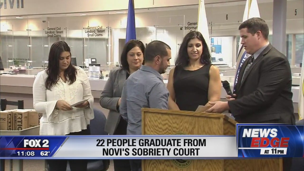 Nearly 2 dozen graduate from Novi Sobriety Court
