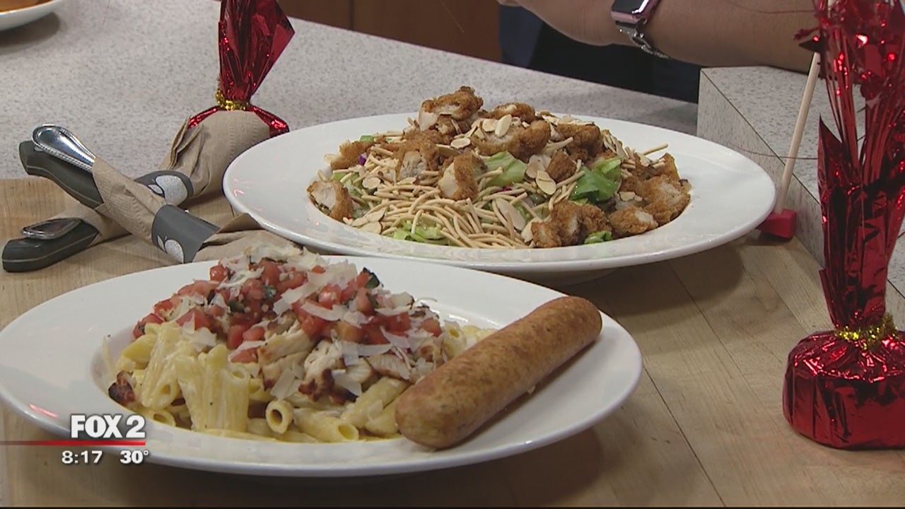 Applebee's Honors Military Heroes on Veterans Day