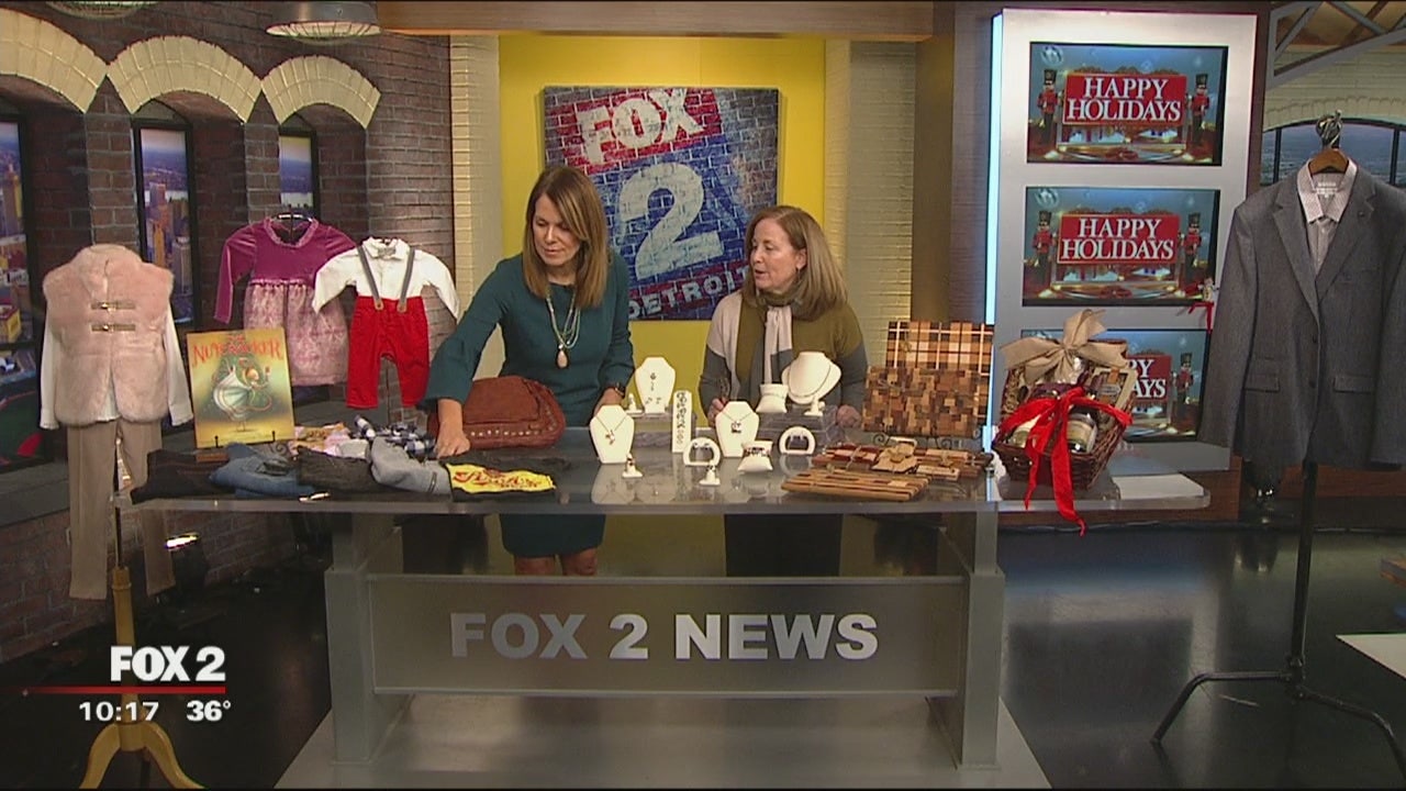 Holiday shopping in downtown Northville