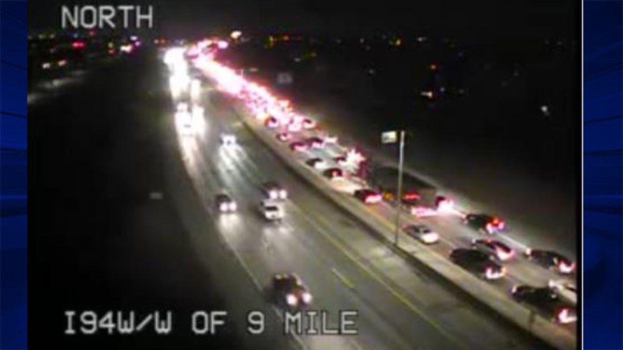 Fatal Crash Shuts Down Eb I 94 At Nine Mile Fox 2 Detroit Fatal Crash Shuts Down Eb I 94 At Nine Mile Fox 2 Detroit