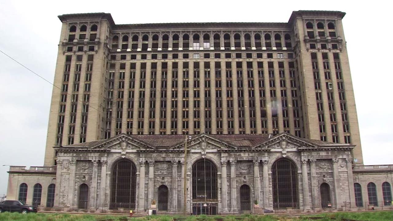 michigan central station tours