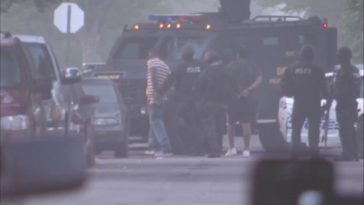 Robbery crew arrested after standoff with Detroit police