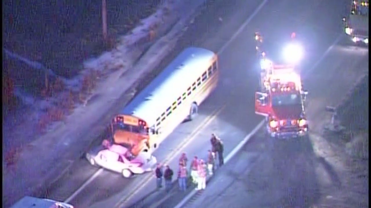 1 killed in accident involving school bus in County FOX 2 Detroit(05)
