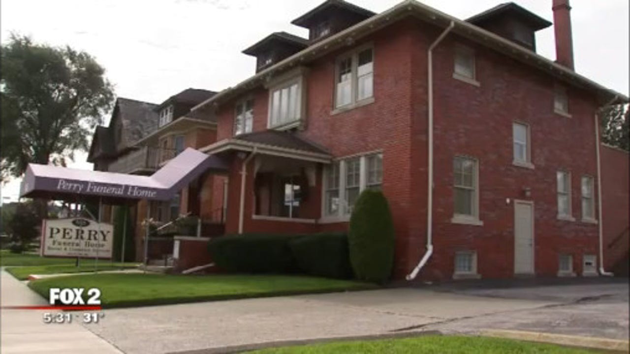 Other Detroit funeral homes cleared after investigation following Perry