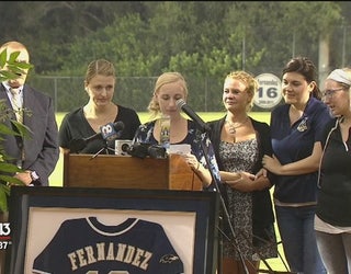 Someone stole Jose Fernandez's jersey from a candlelight vigil at