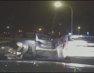Jury_deliberates_future_of_former_cop_Me_0_20151118223616
