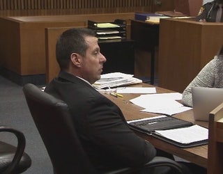 Jury_deliberates_future_of_former_cop_Me_1_20151118223611