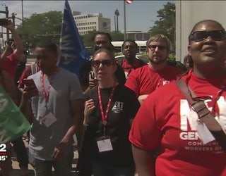 Labor_groups_rally_to_help_ex_cons_find__0_20160720214710