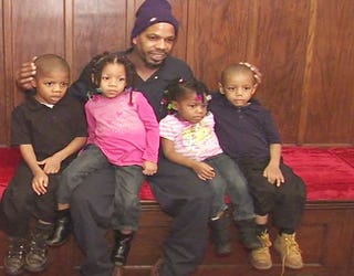 family_holiday_help_1448079981227.jpg