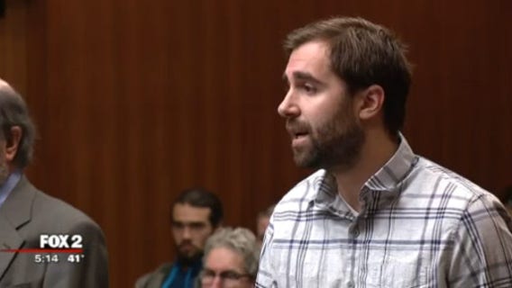 Cocky contractor cries in court