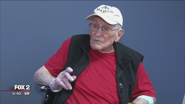 At 102, Mich. man becomes one of the oldest to undergo heart procedure