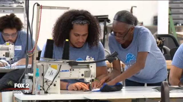 Lions rookies team up with Empowerment Plan to help homeless