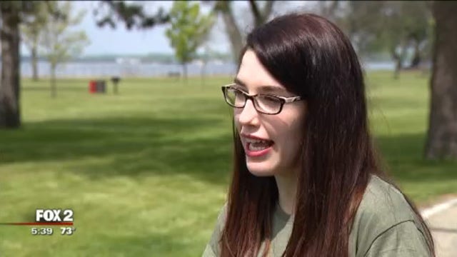 Now in Crohn's remission, woman shares her 14-year fight with disease