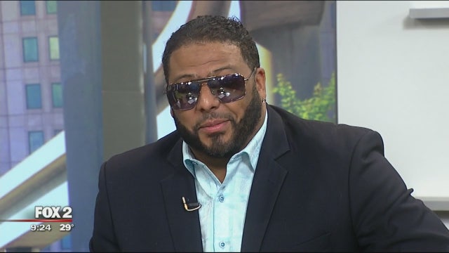 Al B. Sure at Back 2 the 80s concert March 17