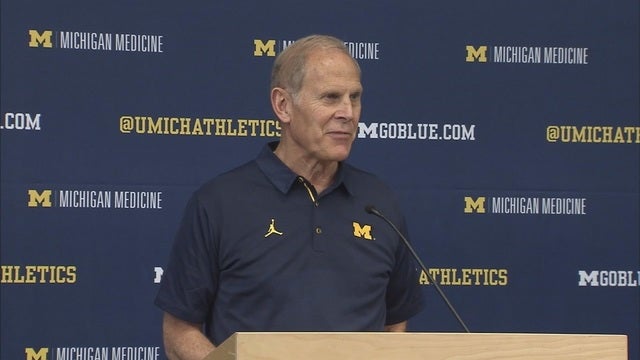 Michigan #7, MSU #9 in new AP Men's Basketball Poll