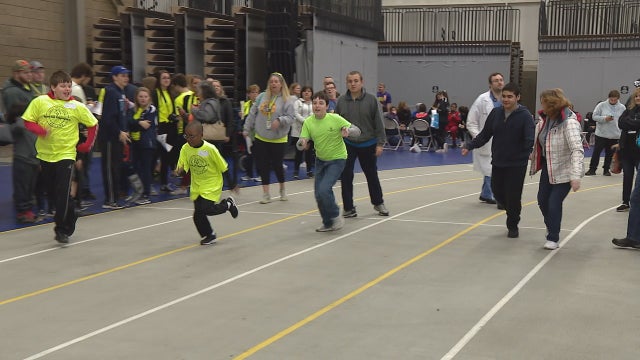WATCH: Detroit Lions visit the Special Olympics Games of Macomb