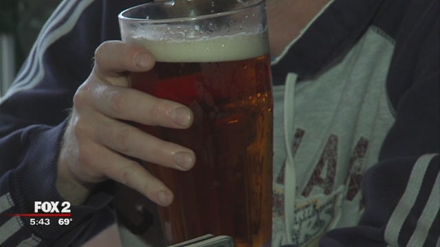 Doctors say binge drinking in America on the rise